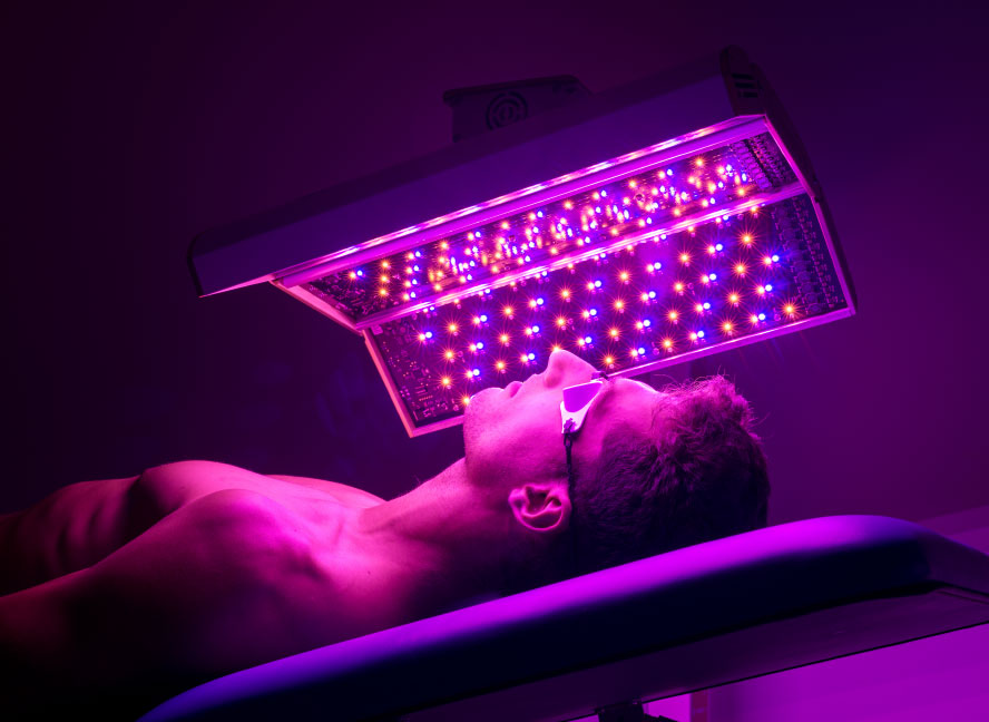 MEDISOL LED Behandlung | ICE AESTHETIC®